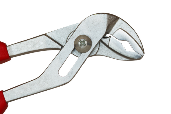 How to Remove Dirt From Tool Hinges, Pliers, and Adjustable Joints