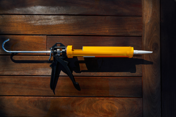 How to Clean and Maintain a Caulking Gun After Using Sealants